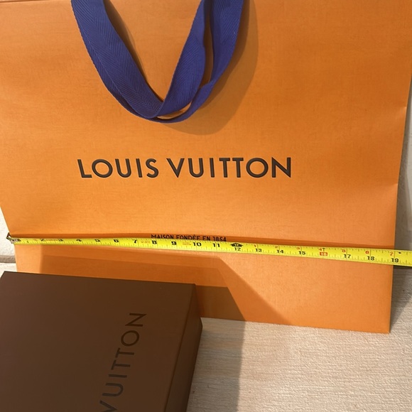 Louis Vuitton Small Emty Box and Bag for Gift/Storage - Picture 6 of 7